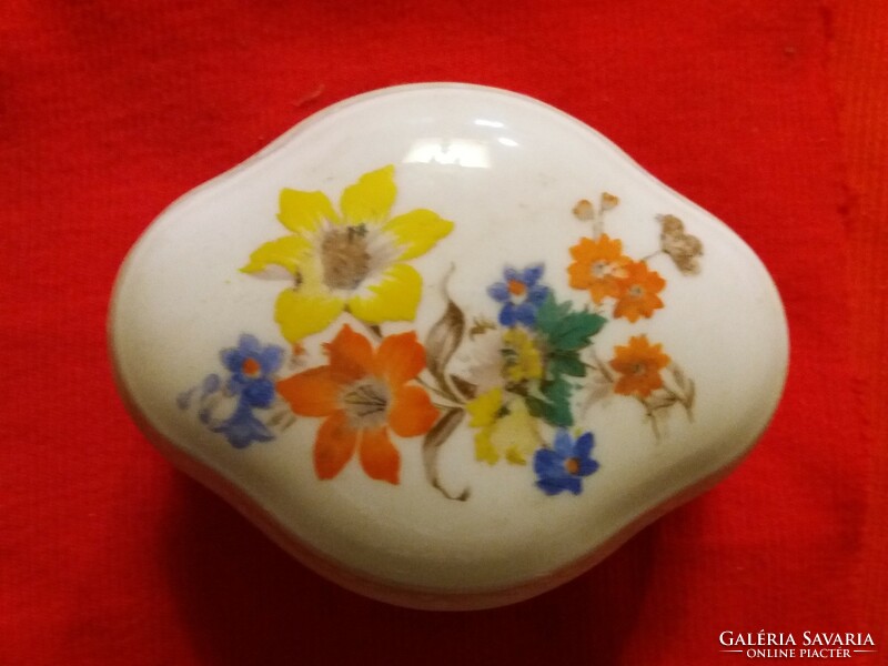 Antique drasce biedermeier porcelain bonbonier with a flower pattern 12 x 10 x 6 cm as shown in the pictures