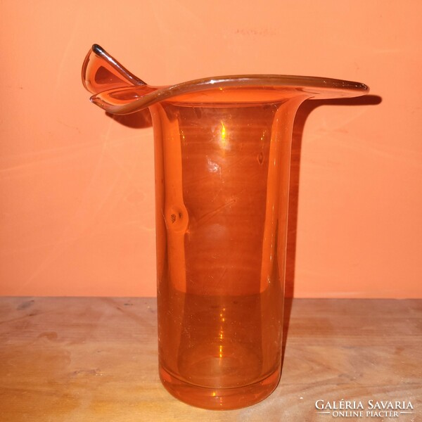 Tokodi v. Fractal blown, split glass vase