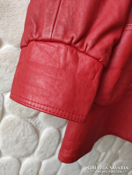 Original English debon sheepskin lipstick red retro women's leather jacket in good condition size 38
