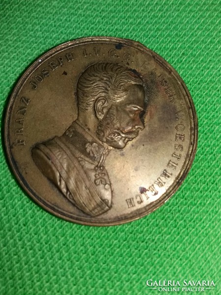 Antique Military Medal for Courage Medal of Merit according to the pictures of the taparchy monarchy