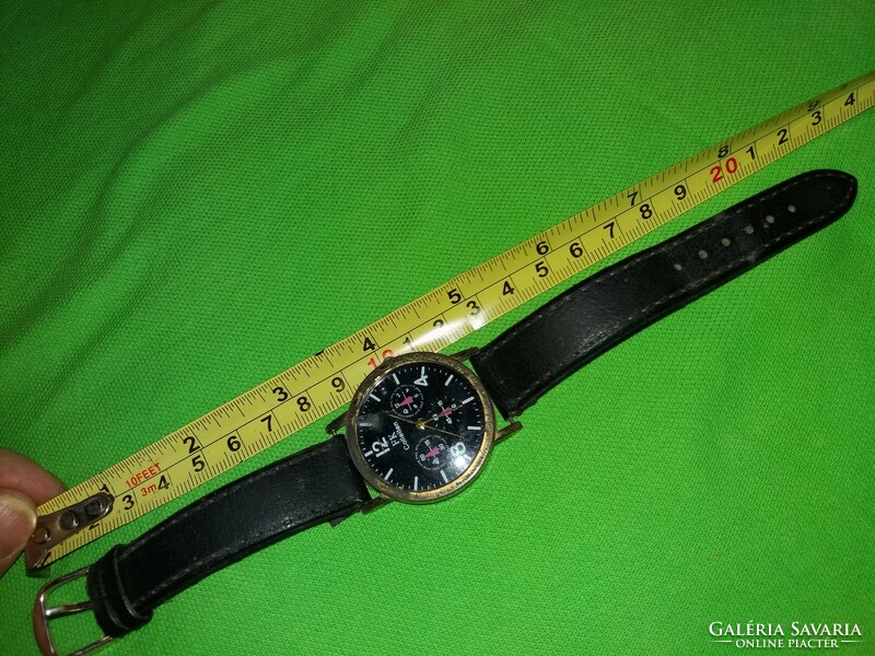 Retro fk colleiten quartz watch without battery has not been tested according to the pictures