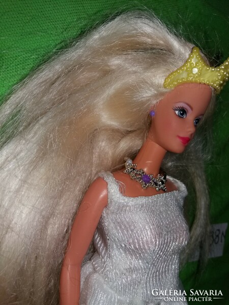 Retro eredeti MATTEL 1966 hercegnő Barbie baba képek szerint B 88 N