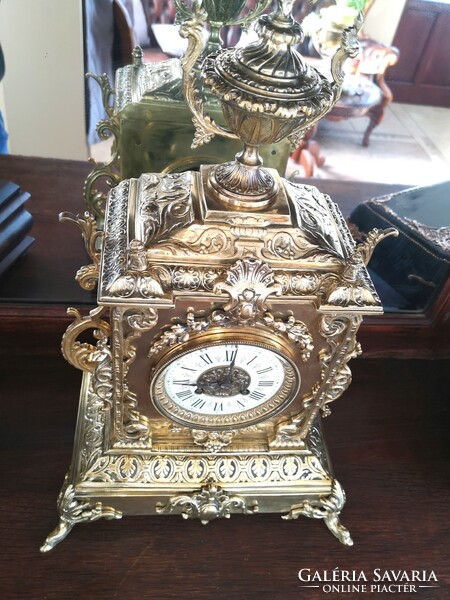 III. Napóleon korabeli francia felesütős kandalló óra