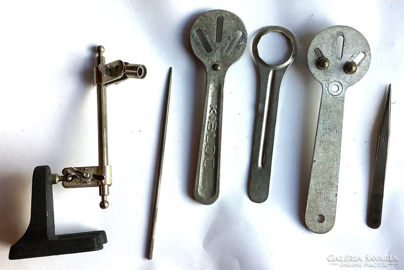 Watch tools from the heritage of an old watch workshop - 6 pieces