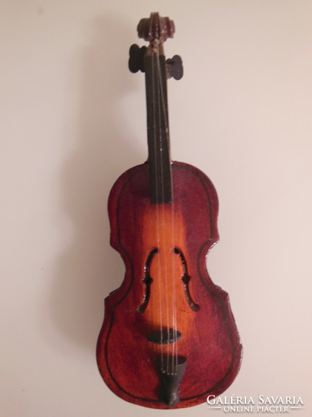 Violin - wood - 16 x 6 x 2 cm - flawless