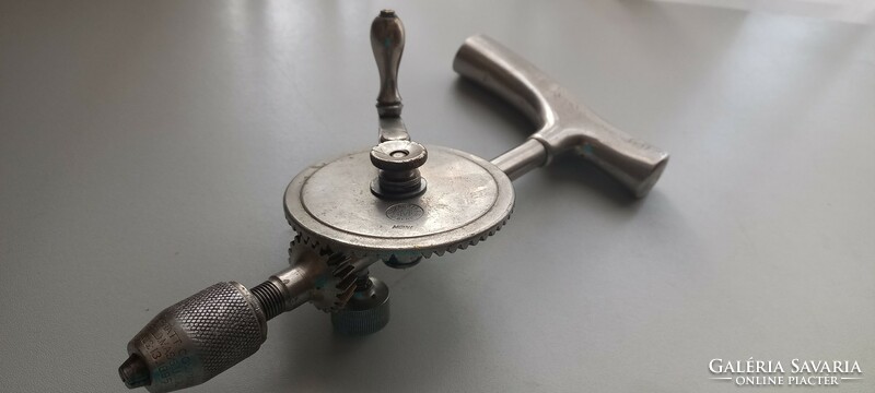 Rarity: Swiss (m. Schaerer ag. Bern) medical drill between 1890-1905, with goodell pratt 1895 chuck