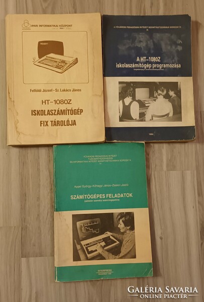 3 Pieces of old computer education books.