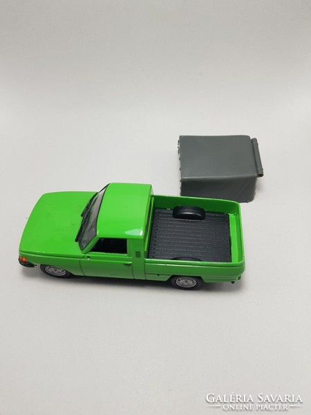 Wartburg 353 car model, model