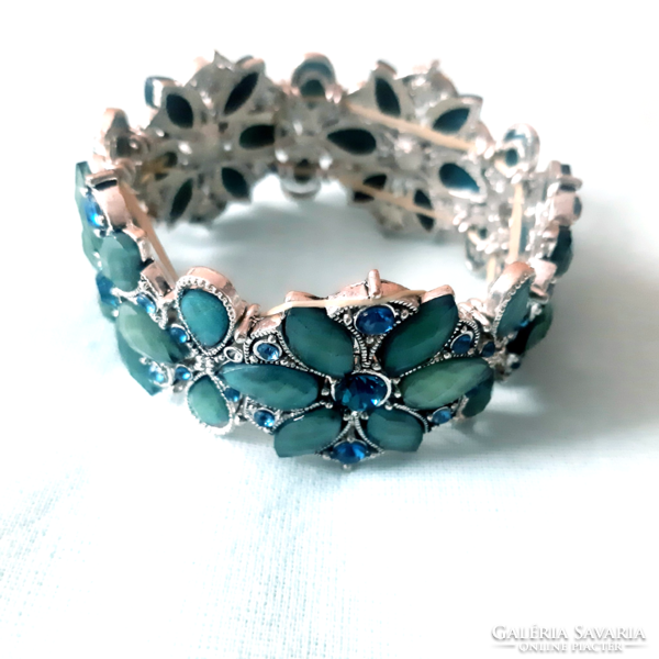 Green, turquoise-green bijou bracelet, fashion jewelry bangle