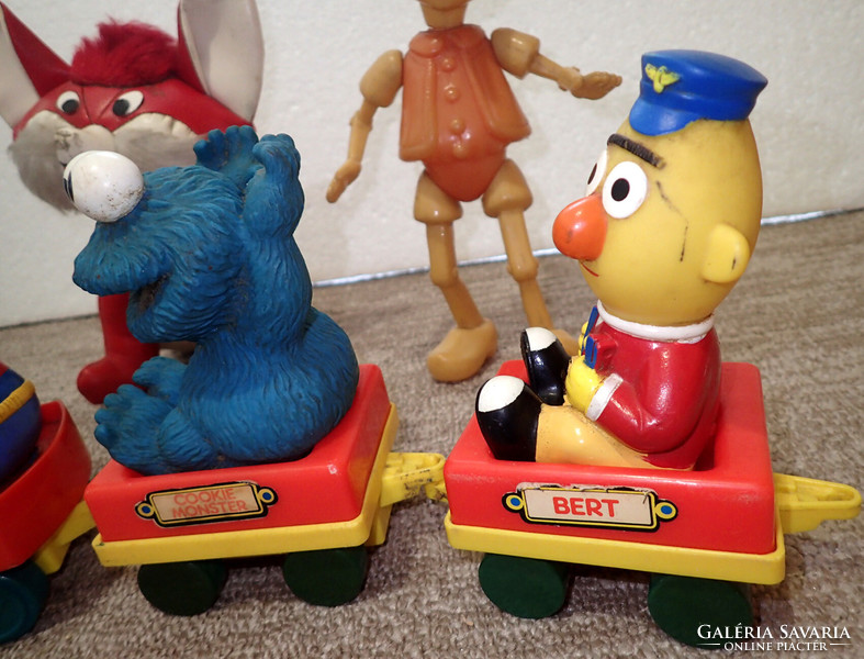 Retro toy package: Russian Pinocchio Pinocchio plastic figure baby sesame street muppet show train vuk