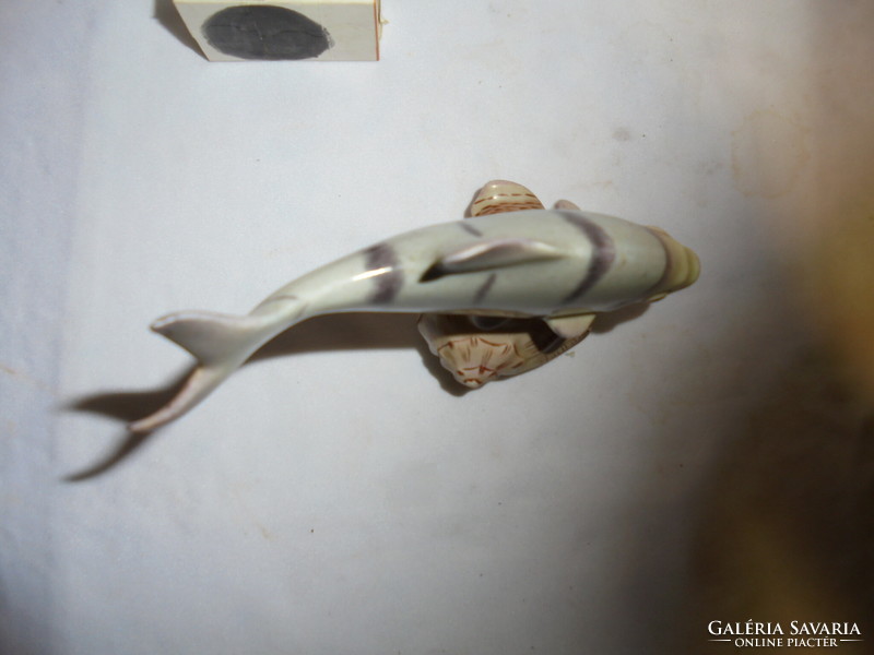 Régi Drasche Kőbányai porcelán csigás hal figura, nipp