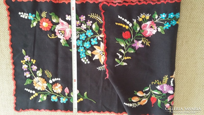 Embroidered tablecloth, 3 pcs together