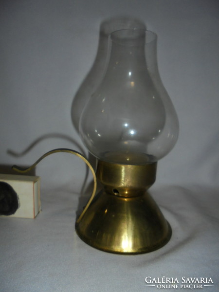 Retro lamp shape walking candle or candle holder