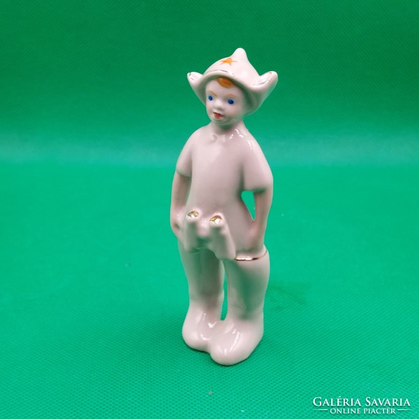 Retro polonne small scout, pioneering porcelain figure