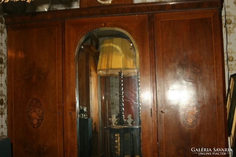 Antique cabinet with 3 doors