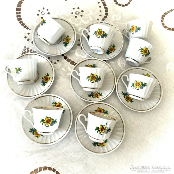 Retro Russian coffee set 9 coffee cups 7 small plates, in good condition from the 70s Soviet Union glass