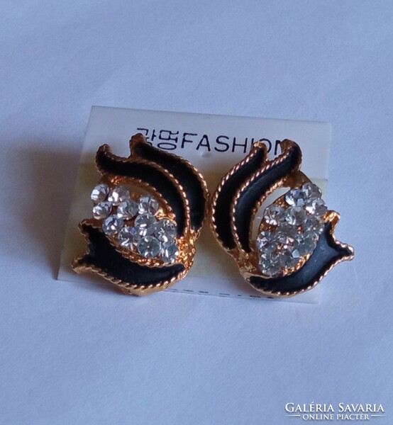 Fashion earrings - elegant sparkling rhinestones