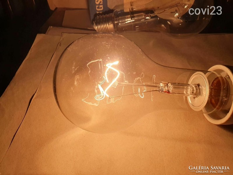Brutális 500 wattos Tungsram izzók villanykörték 2db együtt szocreál kádár
