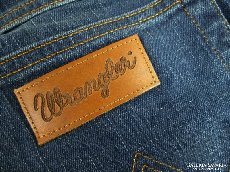 Original wrangler texas (w33 / l32) men's slightly stretchy jeans