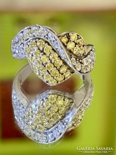 Káprázatos, különleges ezüst gyűrű