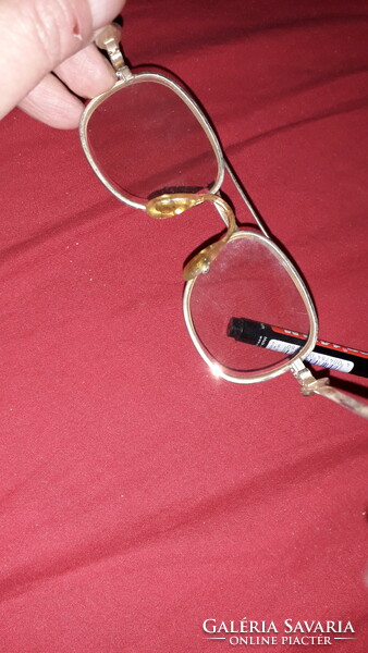 Retro quality glasses with metal frames and glass lenses approx. 1 strength according to the pictures is 15.