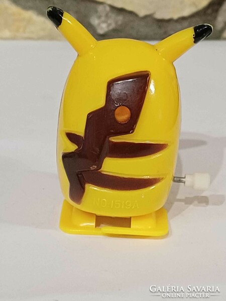 Retro lépegetős Pokémon Pikachu figura