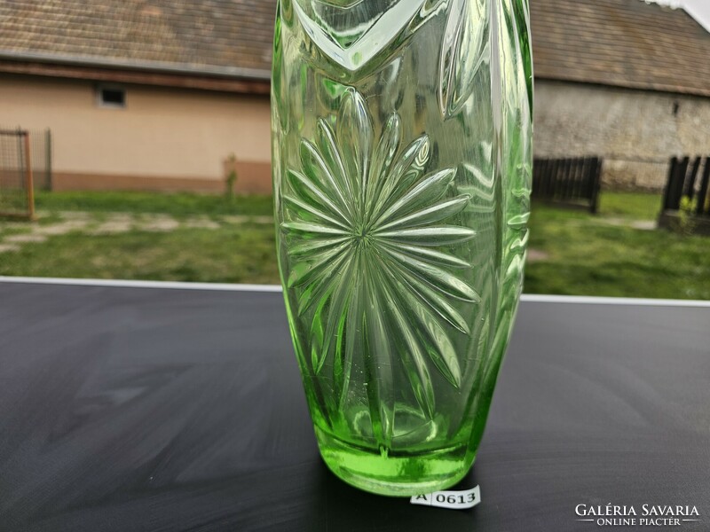 A0613 Csehszlovák üveg váza 29 cm