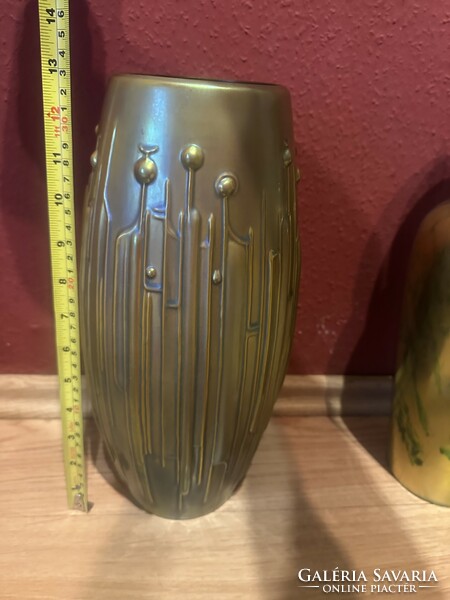 Nagyméretű régi eredeti zsolnai váza különleges mintázattal eladó!Ara:90.000.-