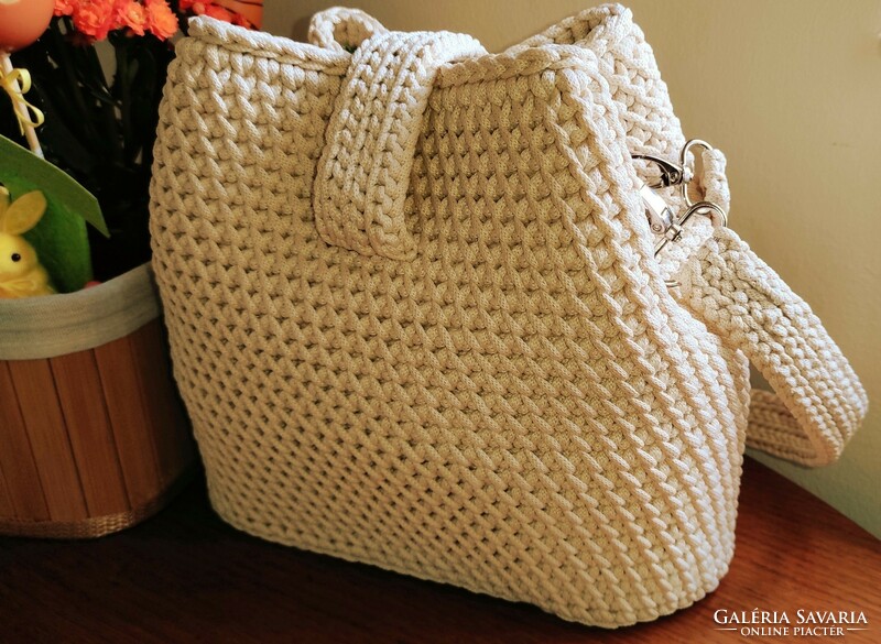Crochet bag only to order
