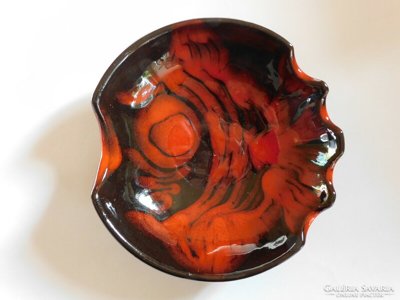 Retro ceramic craftsman fish-shaped bowl