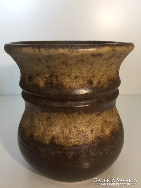 Iparművészeti, jelzett kerámia váza (63)