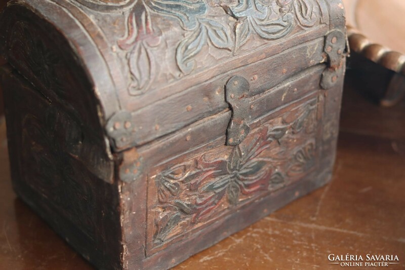 18th century Venetian leather / wooden squid chest treasure box