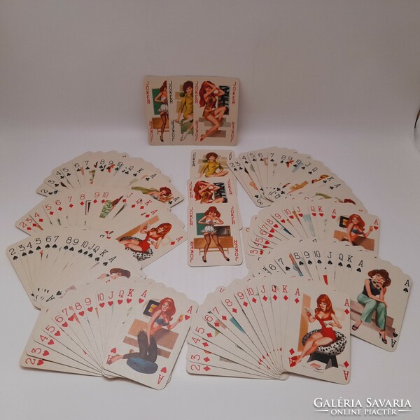Retro 2 deck pin up rummy cards, without box