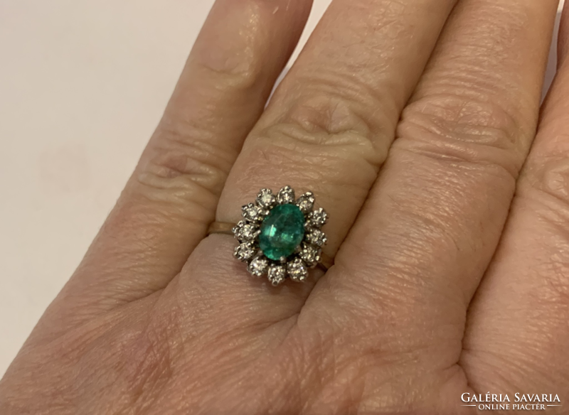 Margaréta arany gyűrű 0.30 ct Gyémántokkal Smaragddal.Igazolással