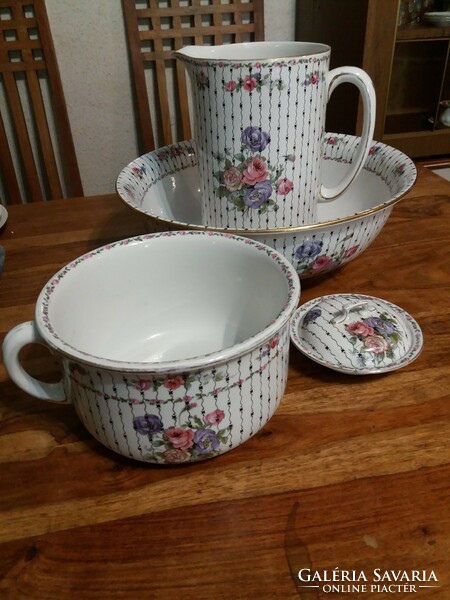 Staffordshire porcelain wash basin set!