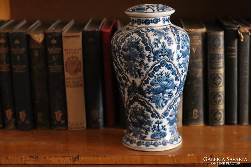 Porcelán lámpatest Delft