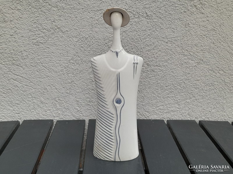 Art-deco ceramic woman
