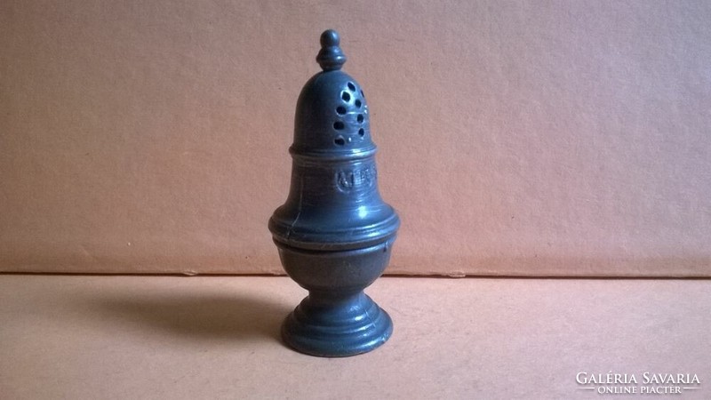 Pewter miniature - 05. Storage ornament or dollhouse accessory