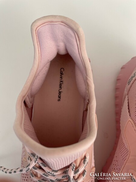 Calvin klein pink shoes size 38