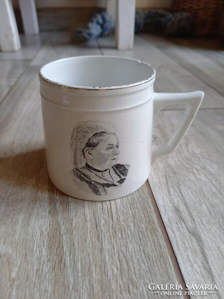 Antique British Reign Jubilee Porcelain Commemorative Cup (7.9x11x8.4 cm)