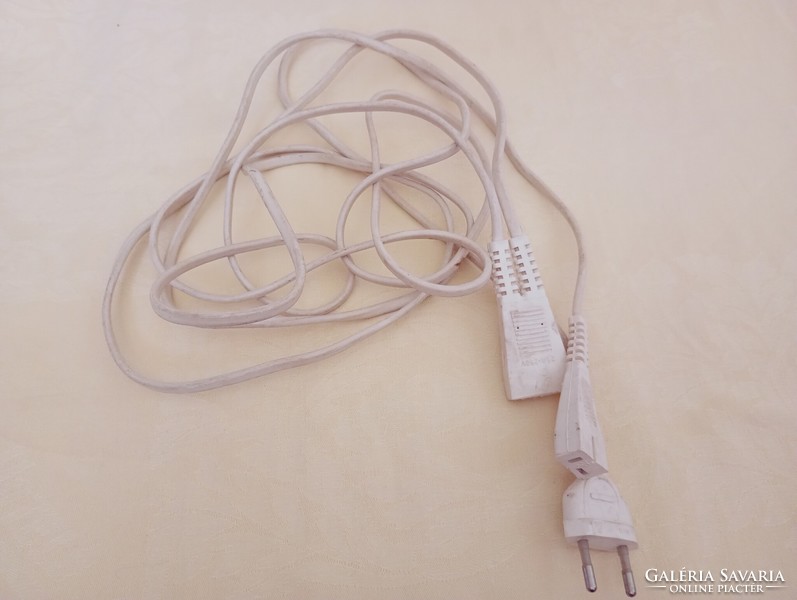 Sewing machine cord is the type