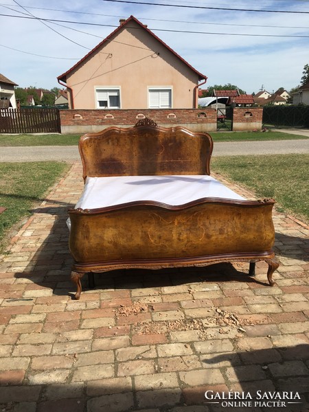 Chippendale double bed