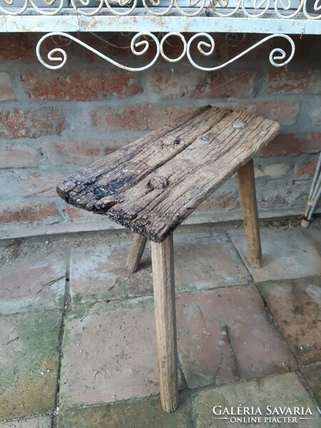 Stool from an old farmhouse (large)