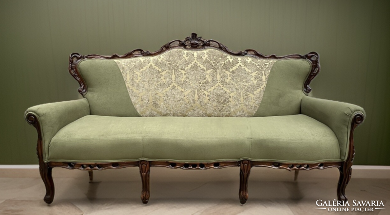 3-piece neo-baroque sofa set in renovated condition