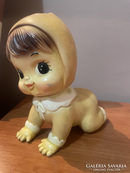 Retro Biserka art 971 nagyszemű gumibaba