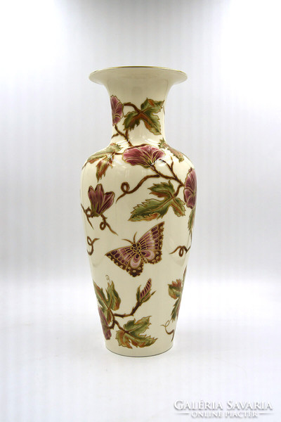 Butterfly vase by Új Zsolnay, 2004