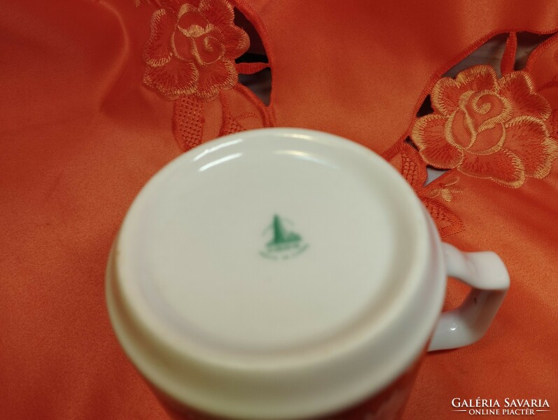 Kínai porcelán csésze pótlásra