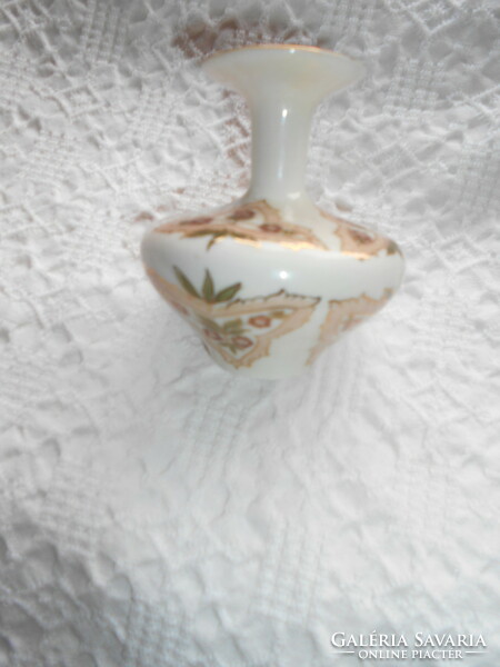 Zsolnay  váza