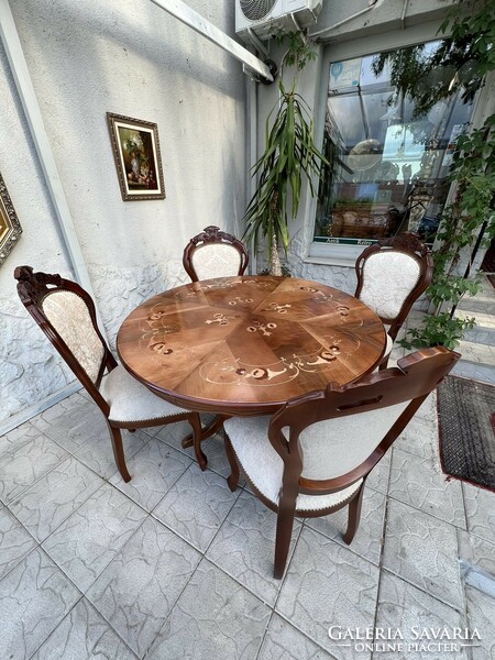 Antik stílusú intarziás étkező / tárgyaló asztal 6 db kárpitozott koronás székkel