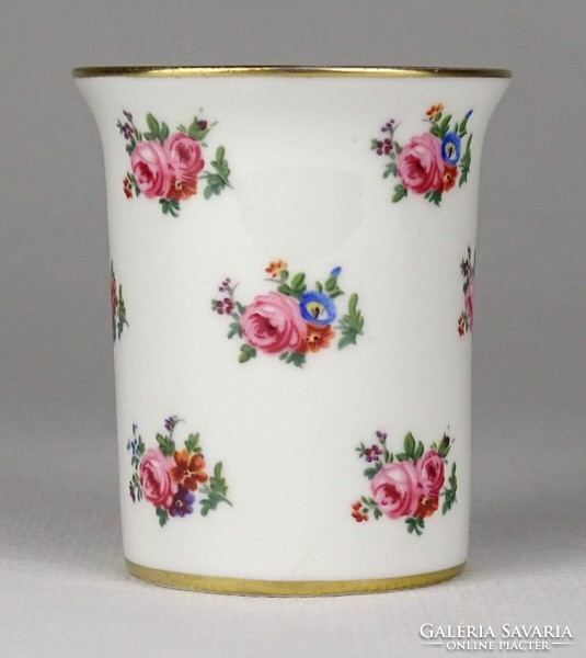 1Q947 beautiful English earthenware vase 6.5 Cm
